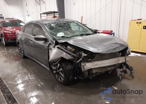 2018 Nissan Altima 2.5 Sv z USA, uszkodzony, nr VIN 1N4AL3APXJC251767